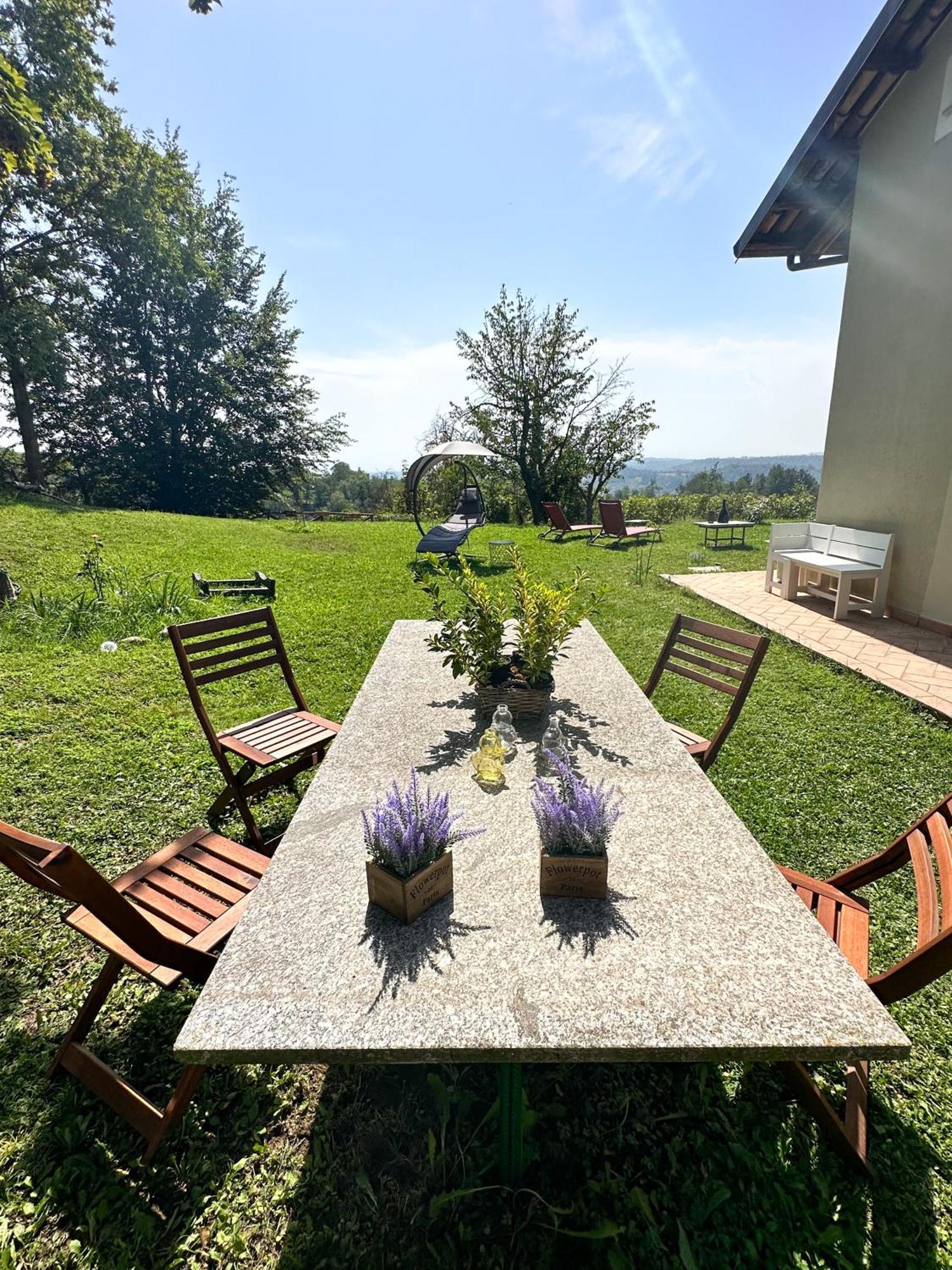 Willa Just Langhe Casa Barolo Novello Zewnętrze zdjęcie